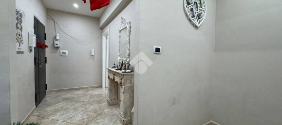 Apartamento T2 em Portici, Italy N.º 189221 3