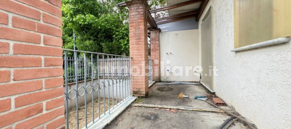 3 bedrooms Villa in Seravezza, Italy No. 111988 8