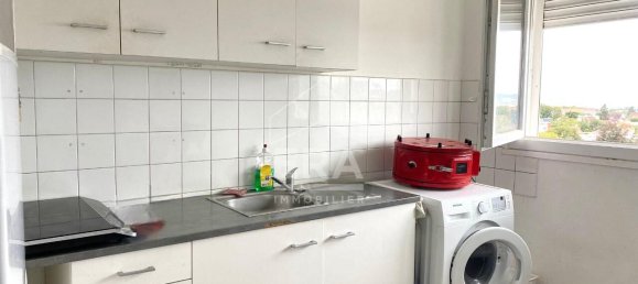 2غرفة شقة في Saint-Etienne-du-Rouvray, France رقم 282812 2