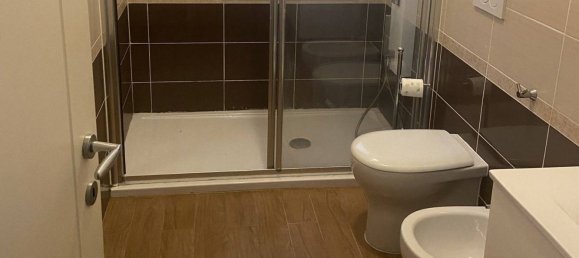 Apartamento de 2 habitaciónes en Genoa, Italy No. 222056 12