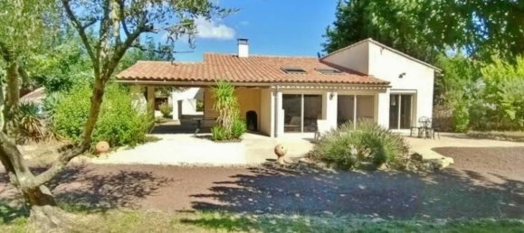 5 bedrooms Villa in Nimes, France No. 361238 5