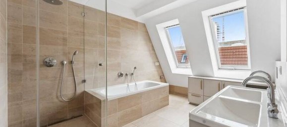 5 chambres Appartement à Wilmersdorf, Germany No. 58107 8