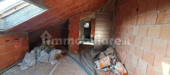 3 Schlafzimmer Wohnung in Busto Garolfo, Italy, Nr. 202095 21