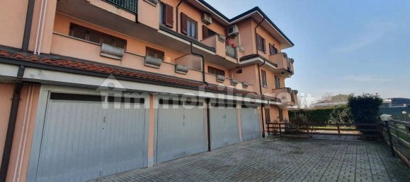 3 Schlafzimmer Wohnung in Busto Garolfo, Italy, Nr. 202095 27