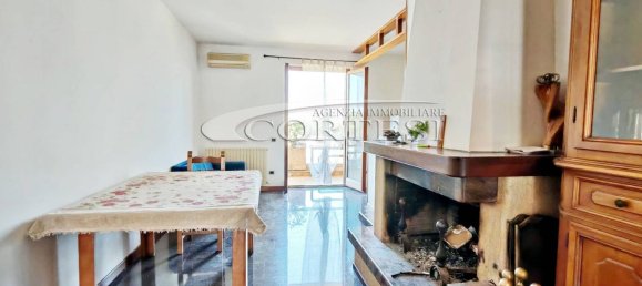 5 bedrooms House in Torgiano, Italy No. 360131 7