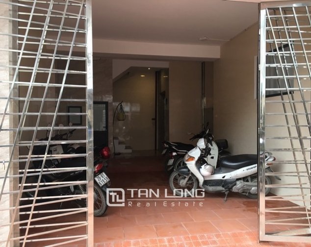 Apartamento de 3 dormitorios en Tay Ho, Vietnam No. 3010