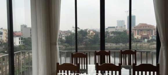 Apartamento de 3 dormitorios en Tay Ho, Vietnam No. 3010 4
