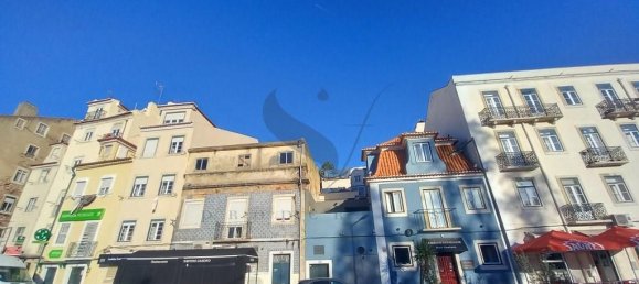  Building in Lisbon, Portugal No. 102620 6