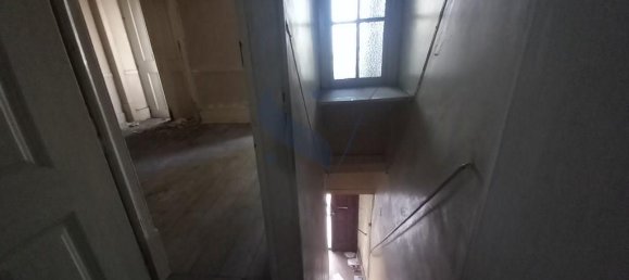  Building in Lisbon, Portugal No. 102620 39