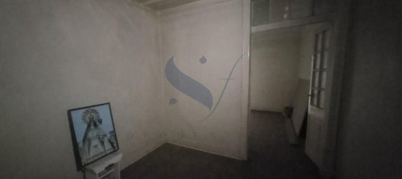  Building in Lisbon, Portugal No. 102620 14