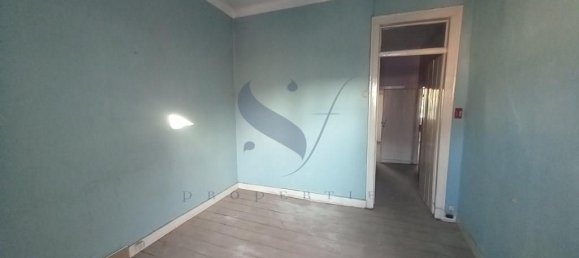  Building in Lisbon, Portugal No. 102620 30