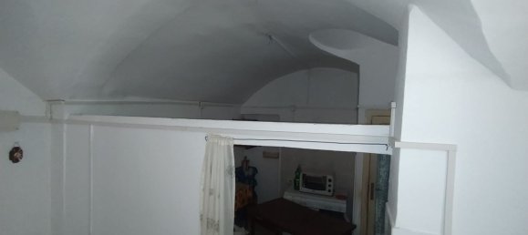 Дом с 4 комнатами в Ночи, Италия № 104520 5