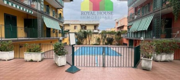 Дуплекс с 4 спальнями в Джульяно ин Кампанья, Италия № 209338 4