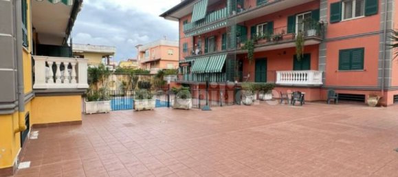 Дуплекс с 4 спальнями в Джульяно ин Кампанья, Италия № 209338 3