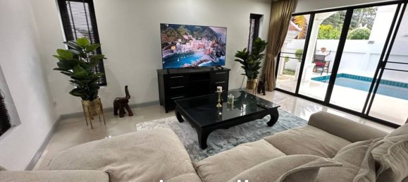 4 bedrooms Villa in Sattahip, Thailand No. 24502 3