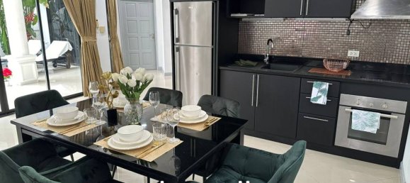 4 bedrooms Villa in Sattahip, Thailand No. 24502 6