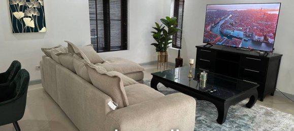 4 bedrooms Villa in Sattahip, Thailand No. 24502 2