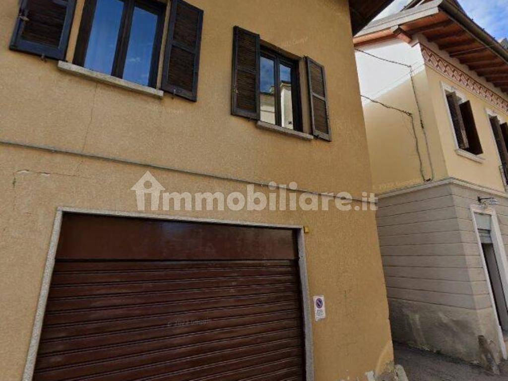 1 bedroom Apartment in Caronno Varesino, Italy No. 283018