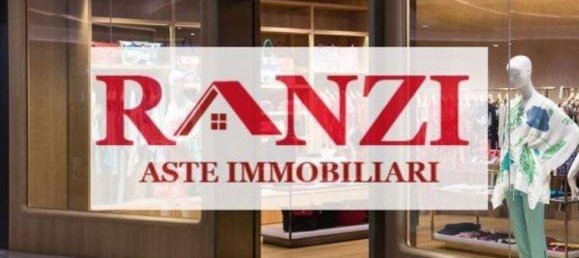 1 bedroom Apartment in Caronno Varesino, Italy No. 283018 11