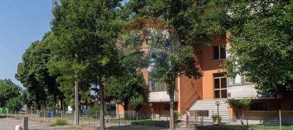 2 bedrooms Apartment in Parma, Italy No. 310967 18