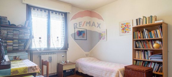 2 bedrooms Apartment in Parma, Italy No. 310967 8