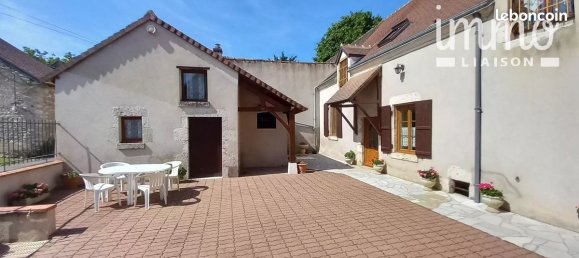 6 bedrooms House in Vineuil, France No. 86376 2