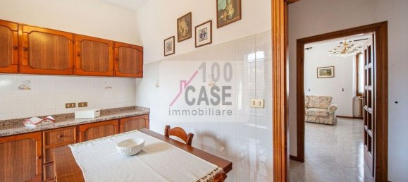 Apartamento de 4 divisões em Abbadia San Salvatore, Italy N.º 122463 8