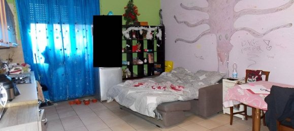 Estudio en Melegnano, Italy No. 208562 3