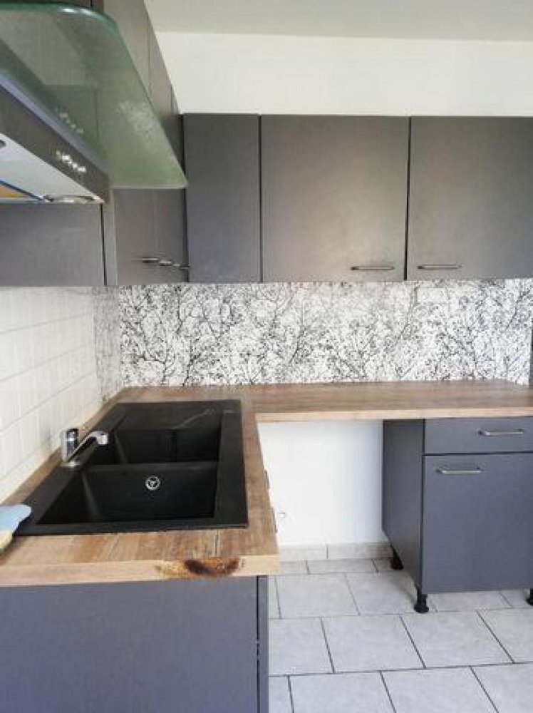 Studio in Beauvais, France No. 13361