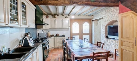 8 Schlafzimmer Haus in Celle, France, Nr. 73139 2