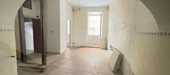 Дом с 6 комнатами в Корато, Италия № 32802 28