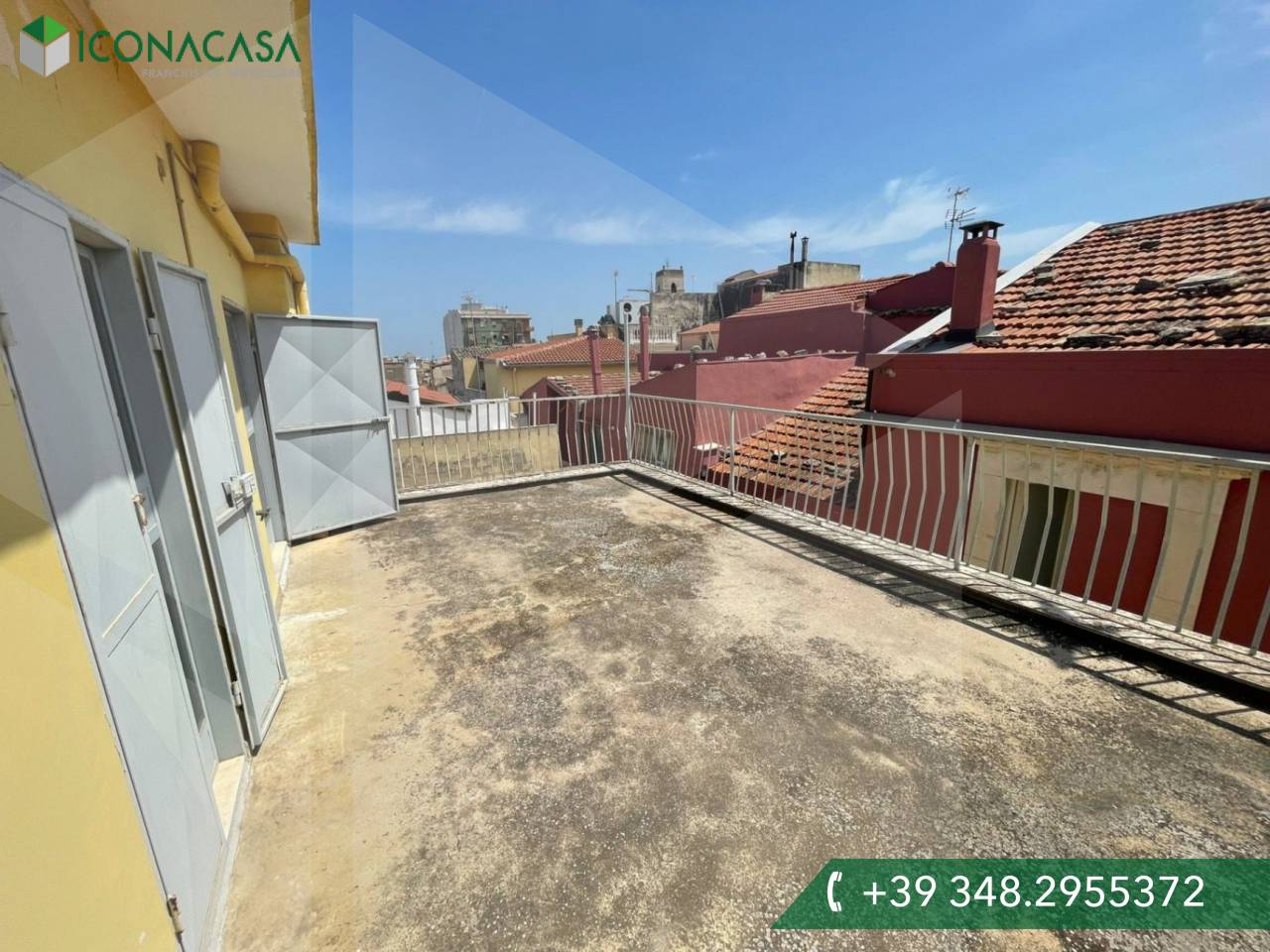 Дом с 6 комнатами в Корато, Италия № 32802