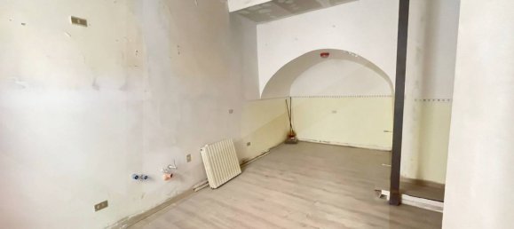 Дом с 6 комнатами в Корато, Италия № 32802 34