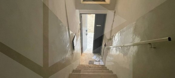 Дом с 6 комнатами в Корато, Италия № 32802 24