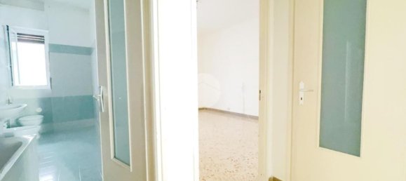 3 bedrooms Apartment in Palermo, Italy No. 345110 10