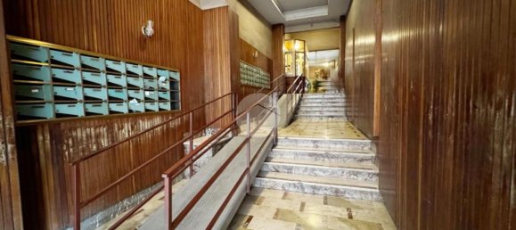 3 bedrooms Apartment in Palermo, Italy No. 345110 2