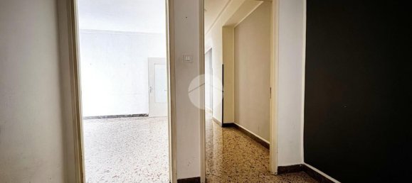 3 bedrooms Apartment in Palermo, Italy No. 345110 4
