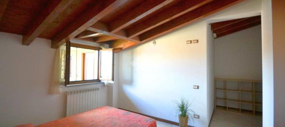 1 bedroom Apartment in Bovisio Masciago, Italy No. 331028 10