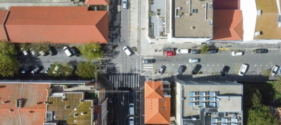 Dúplex de 4 dormitorios en Matosinhos, Portugal No. 127689 31