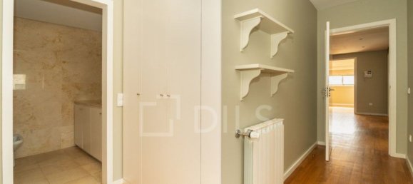 Dúplex de 4 dormitorios en Matosinhos, Portugal No. 127689 33