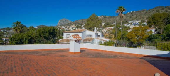 7 bedrooms Villa in Alicante, Spain No. 23796 15