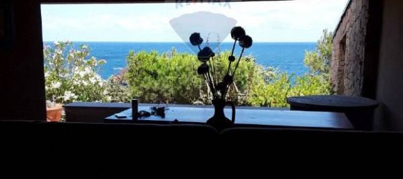 Villa de 7 dormitorios en Trinità d'Agultu e Vignola, Italy No. 215607 27