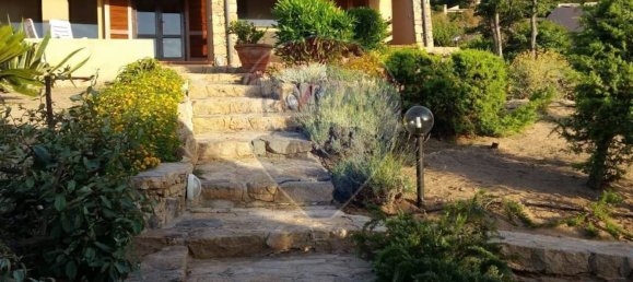 Villa de 7 dormitorios en Trinità d'Agultu e Vignola, Italy No. 215607 35