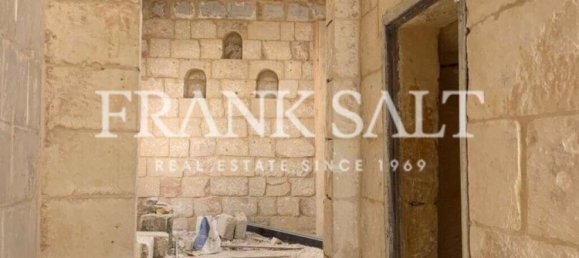 3 chambres Maison de ville à Victoria, Malta No. 842 14