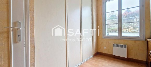 Adosado de 4 dormitorios en Azay-le-Rideau, France No. 71627 6