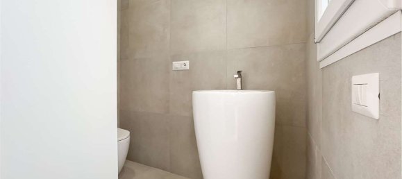 Apartamento de 2 divisões em Cagliari, Italy N.º 46588 5