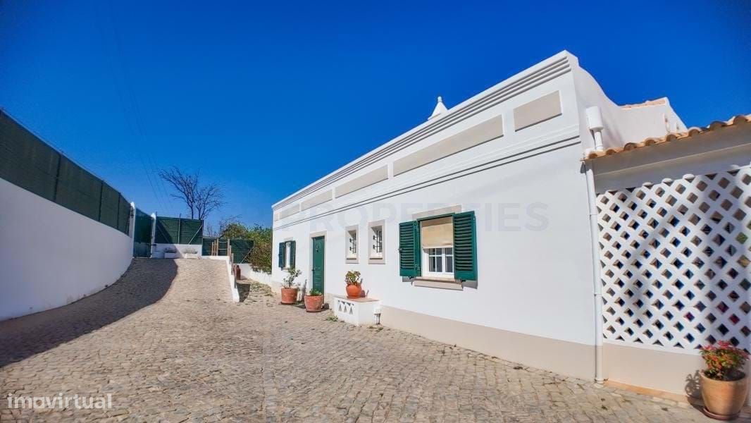 3 bedrooms House in Loule, Portugal No. 118189