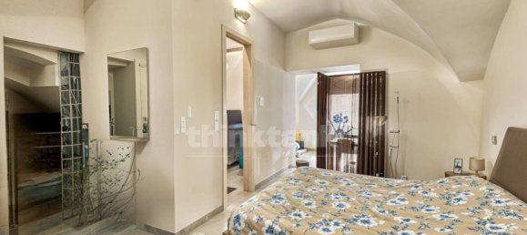 Apartamento de 2 dormitorios en Letojanni, Italy No. 107174 10