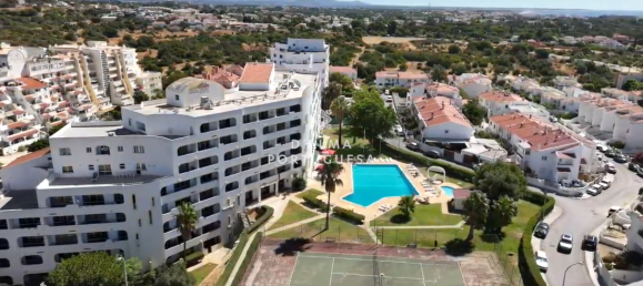 Apartamento de 2 dormitorios en Albufeira, Portugal No. 299518 27