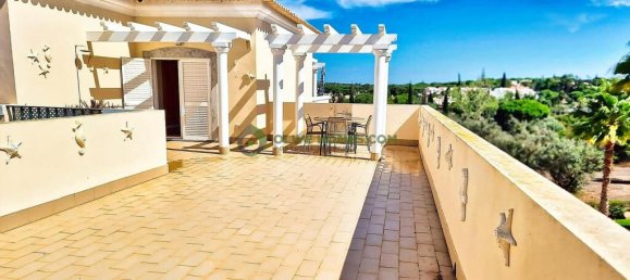 2 Schlafzimmer Doppelhaus in Quarteira, Portugal, Nr. 61857 3